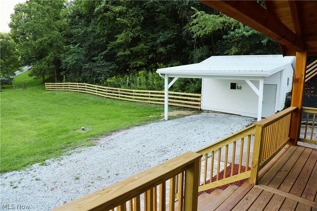 24981 Township Road 26 Road Coshocton OH 43812