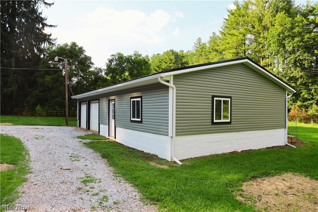 24981 Township Road 26 Road Coshocton OH 43812