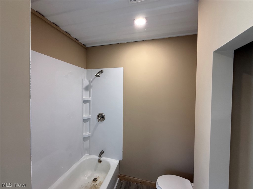 4832 E 84th Street Garfield Heights OH 44125