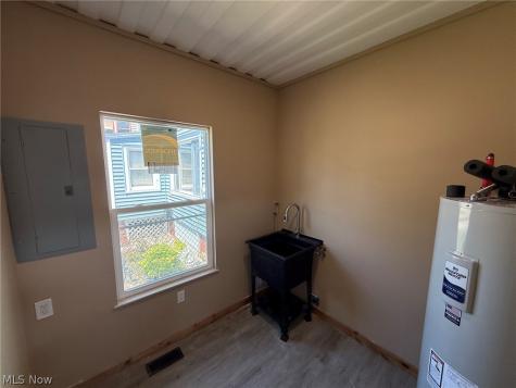 4832 E 84th Street Garfield Heights OH 44125