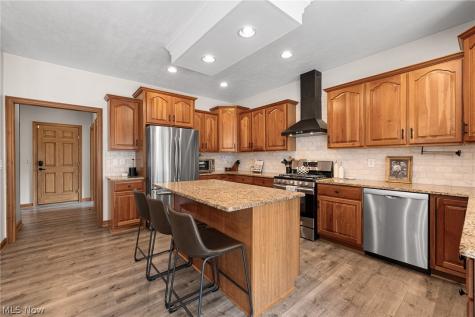 5229 Waterbridge Drive North Royalton OH 44133