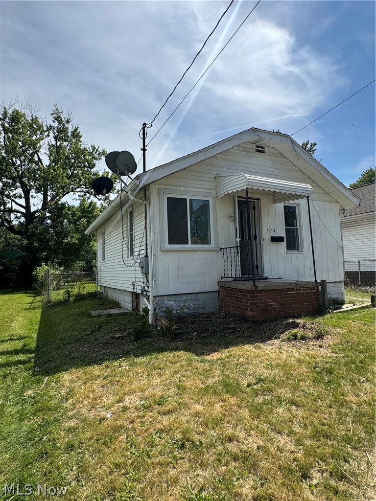 974 Wyley Avenue Akron OH 44306