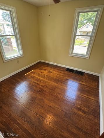 974 Wyley Avenue Akron OH 44306