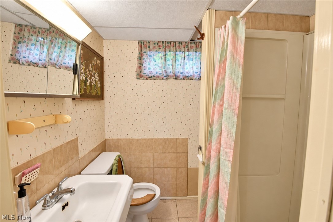 5883 Clearview Drive Parma Heights OH 44130