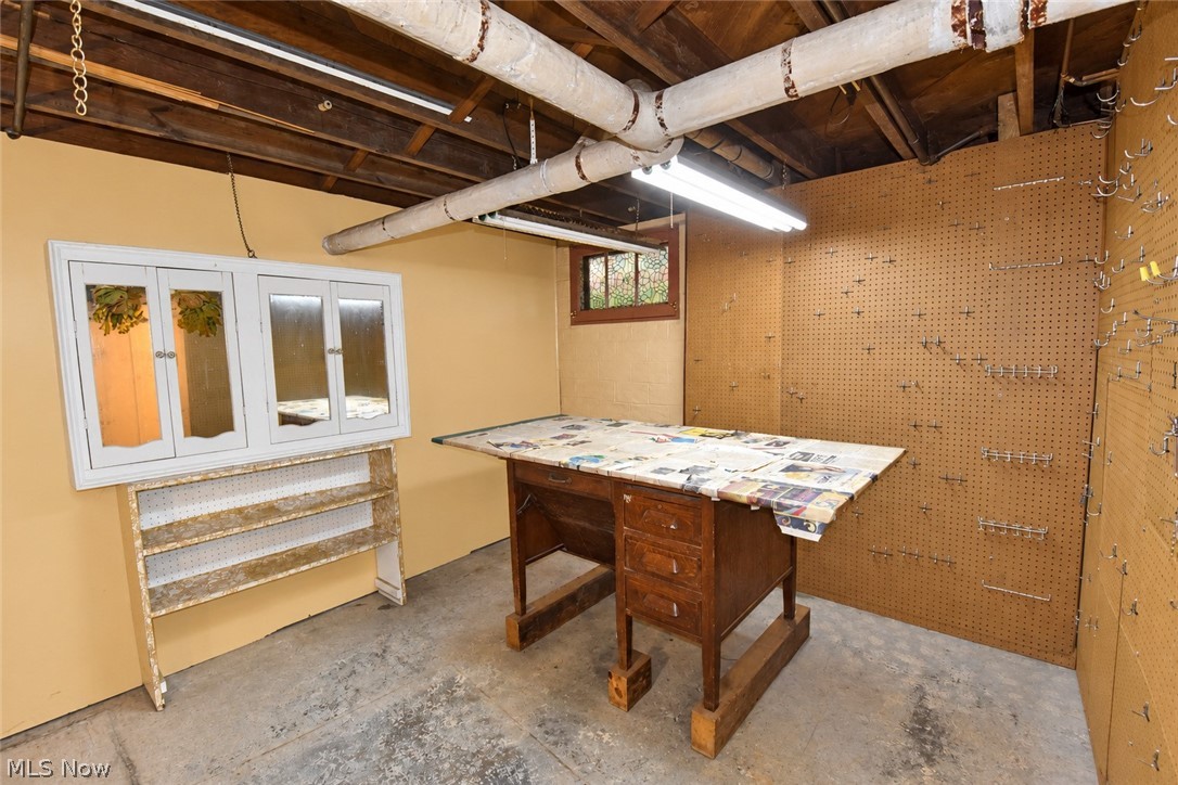 5883 Clearview Drive Parma Heights OH 44130