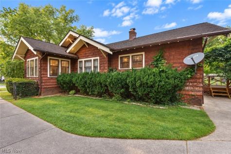 5883 Clearview Drive Parma Heights OH 44130