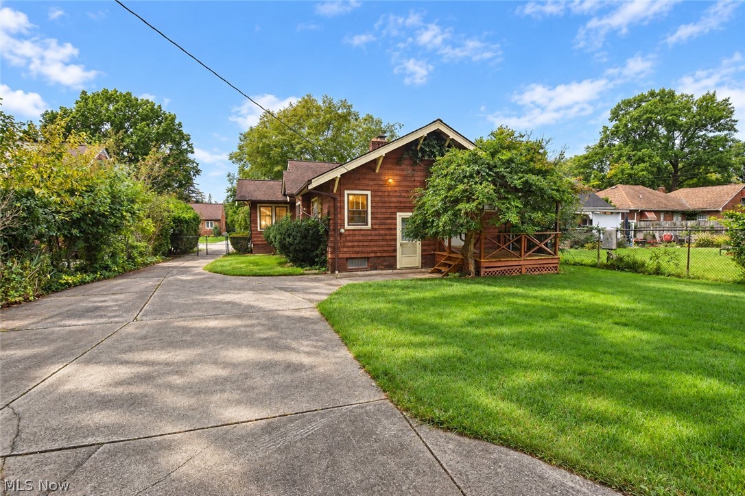 5883 Clearview Drive Parma Heights OH 44130