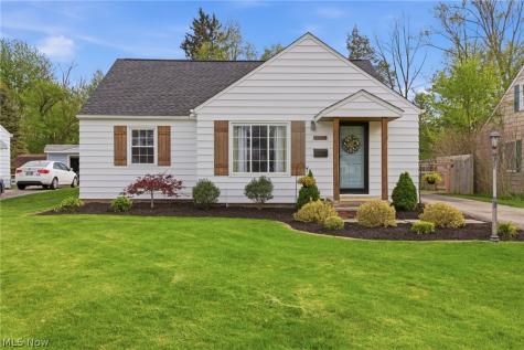 24193 Hedgewood Avenue Westlake OH 44145