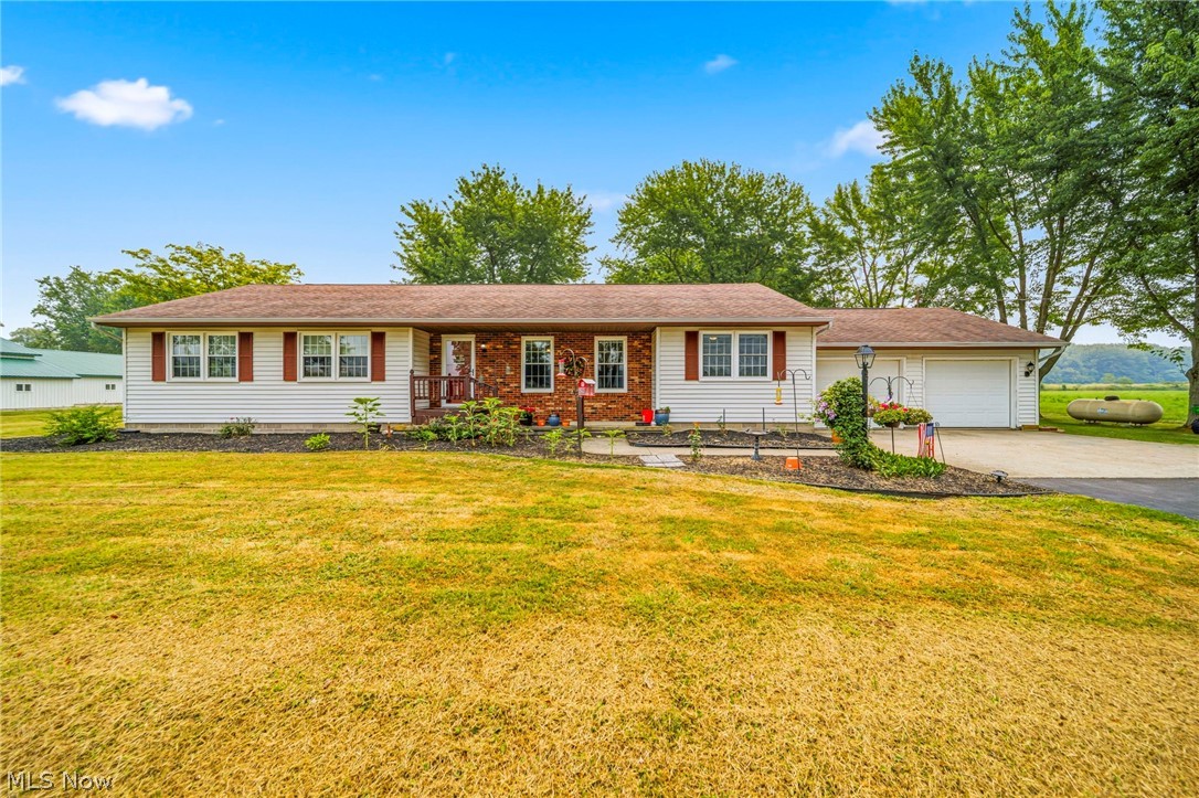 1256 Black Sea Road Jefferson OH 44047
