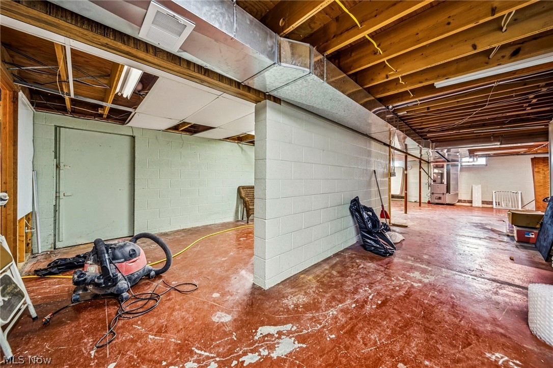 1256 Black Sea Road Jefferson OH 44047