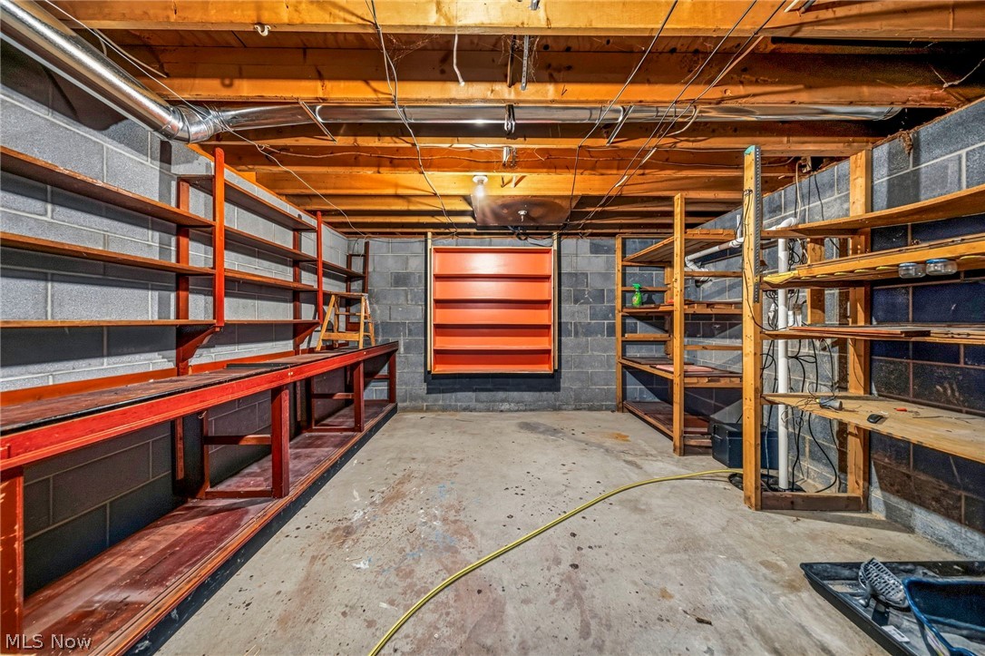 1256 Black Sea Road Jefferson OH 44047