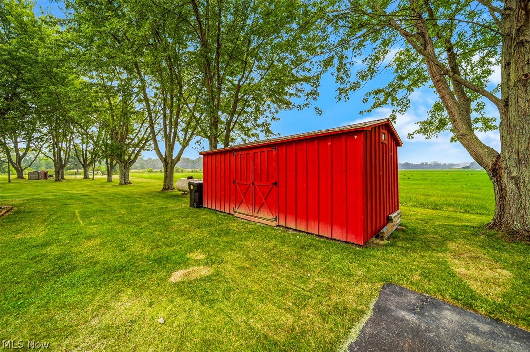 1256 Black Sea Road Jefferson OH 44047