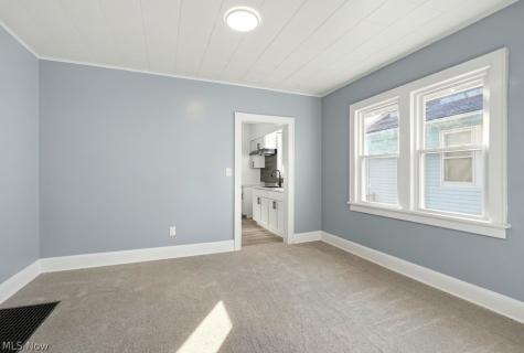 1008 Clinton Avenue SW Canton OH 44706