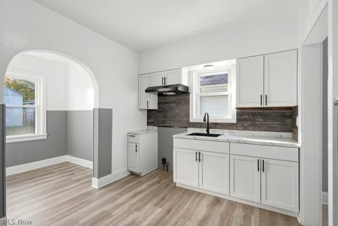 1008 Clinton Avenue SW Canton OH 44706