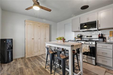 155 S Johnson Road Sebring OH 44672