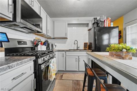 155 S Johnson Road Sebring OH 44672