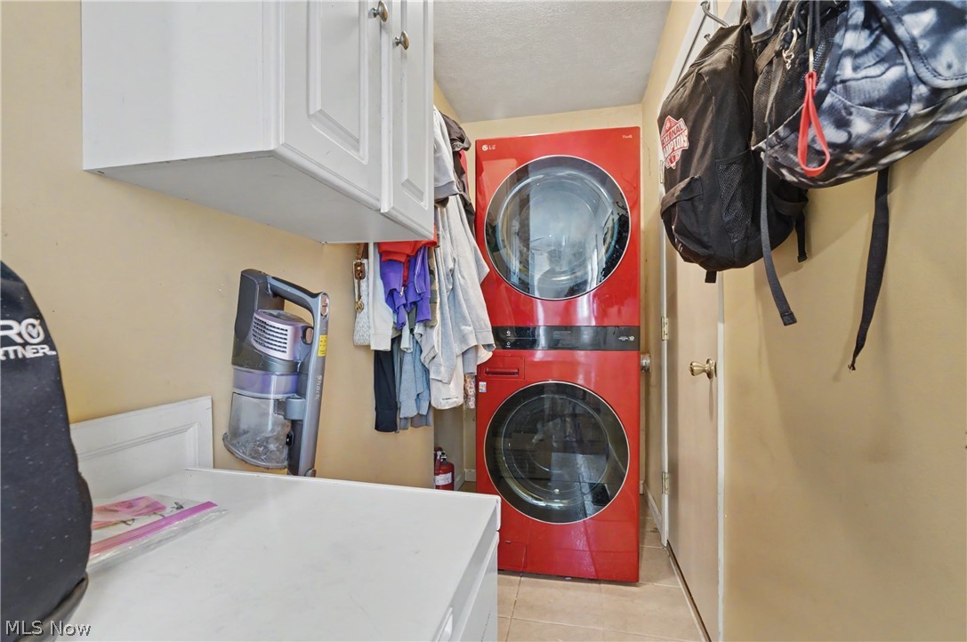 155 S Johnson Road Sebring OH 44672