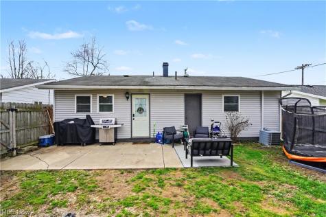 155 S Johnson Road Sebring OH 44672