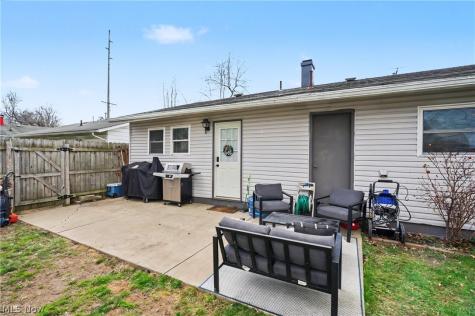 155 S Johnson Road Sebring OH 44672