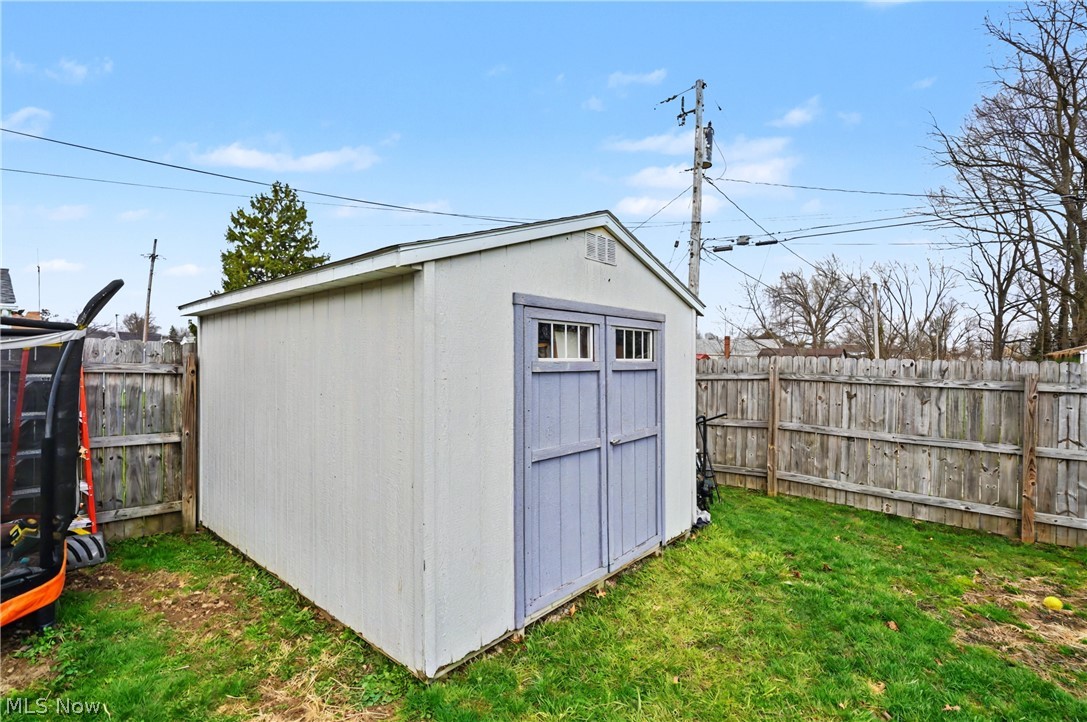 155 S Johnson Road Sebring OH 44672