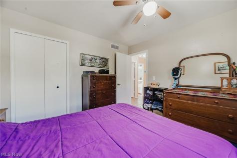 1004 Lancaster Drive Medina OH 44256