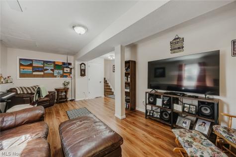 1004 Lancaster Drive Medina OH 44256