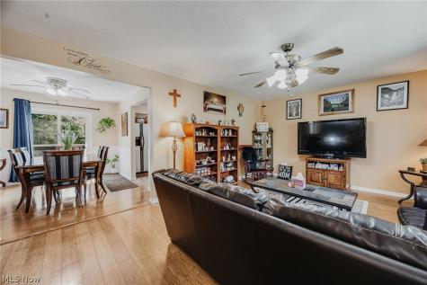 1004 Lancaster Drive Medina OH 44256