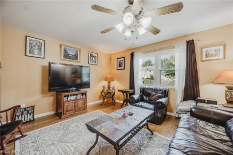 1004 Lancaster Drive Medina OH 44256