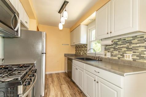 721 Pendley Road Willowick OH 44095