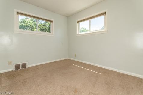 721 Pendley Road Willowick OH 44095