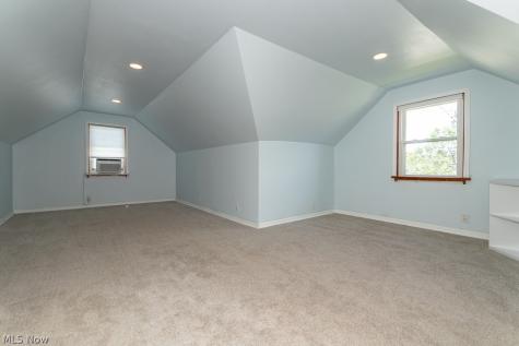 721 Pendley Road Willowick OH 44095