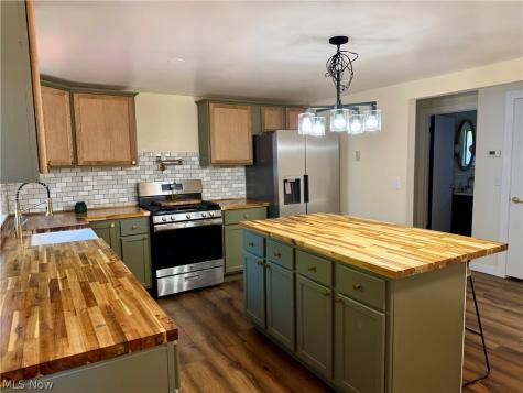 707 Jeanette Avenue Steubenville OH 43952