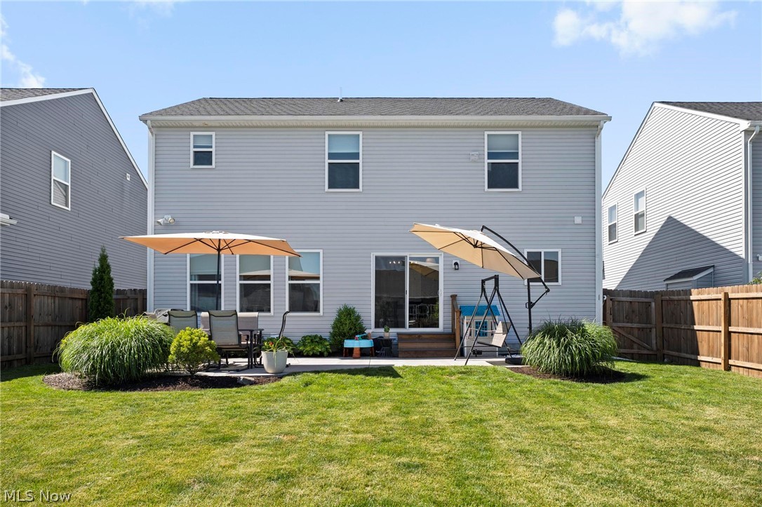 37390 Amber Way North Ridgeville OH 44039