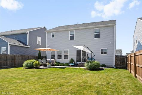 37390 Amber Way North Ridgeville OH 44039