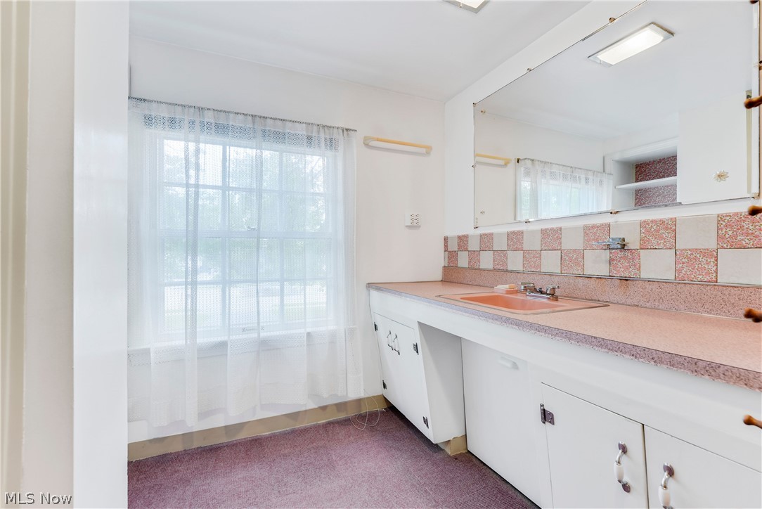 6680 Heisley Road Mentor OH 44060