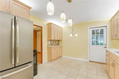 6680 Heisley Road Mentor OH 44060
