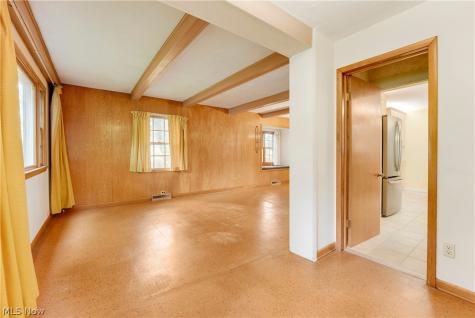 6680 Heisley Road Mentor OH 44060