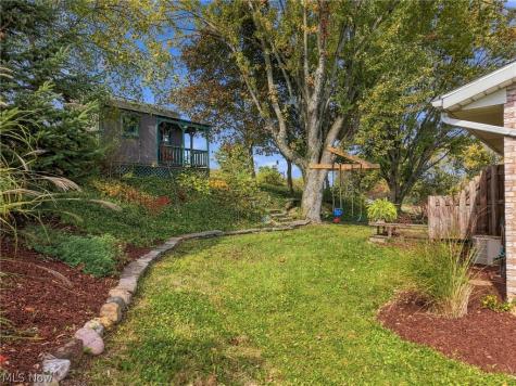 6439 Kemary Avenue SW Navarre OH 44662
