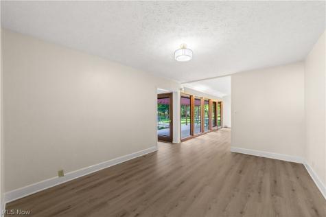 12940 W Linden Lane Parma OH 44130