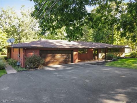 12940 W Linden Lane Parma OH 44130