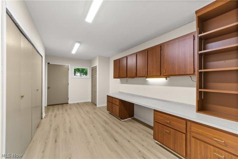 12940 W Linden Lane Parma OH 44130
