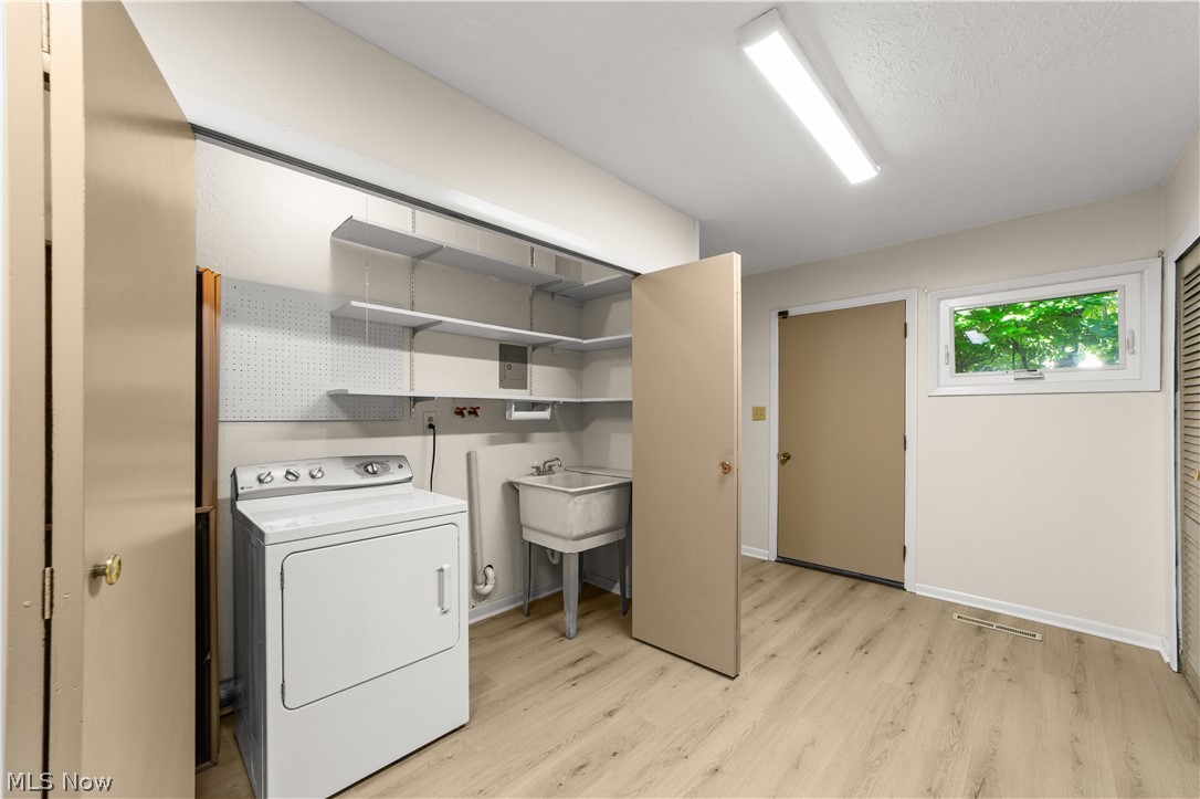 12940 W Linden Lane Parma OH 44130