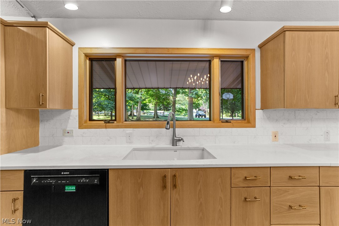 12940 W Linden Lane Parma OH 44130
