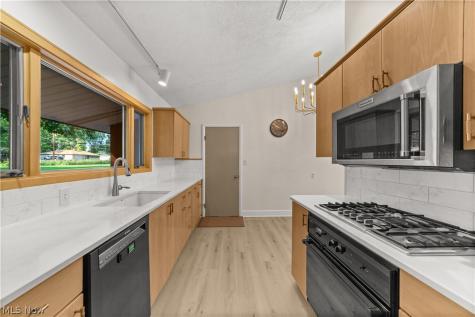 12940 W Linden Lane Parma OH 44130