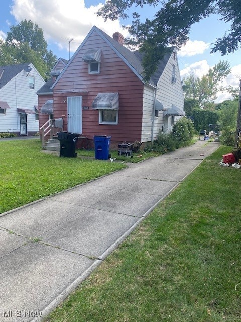 3853 Lee Heights Boulevard Cleveland OH 44128