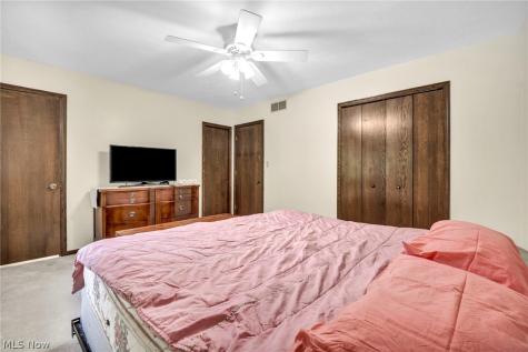1196 Millhaven Drive Copley OH 44321