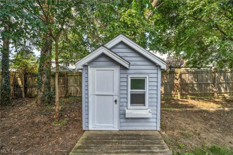1196 Millhaven Drive Copley OH 44321