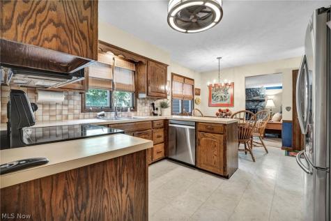 1196 Millhaven Drive Copley OH 44321