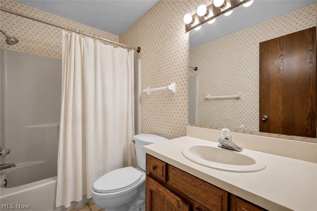 1196 Millhaven Drive Copley OH 44321