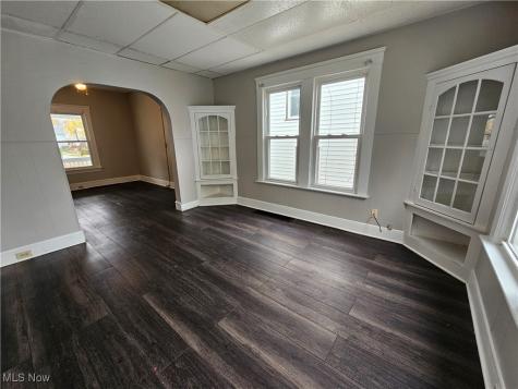 3891 W 21st Street Cleveland OH 44109
